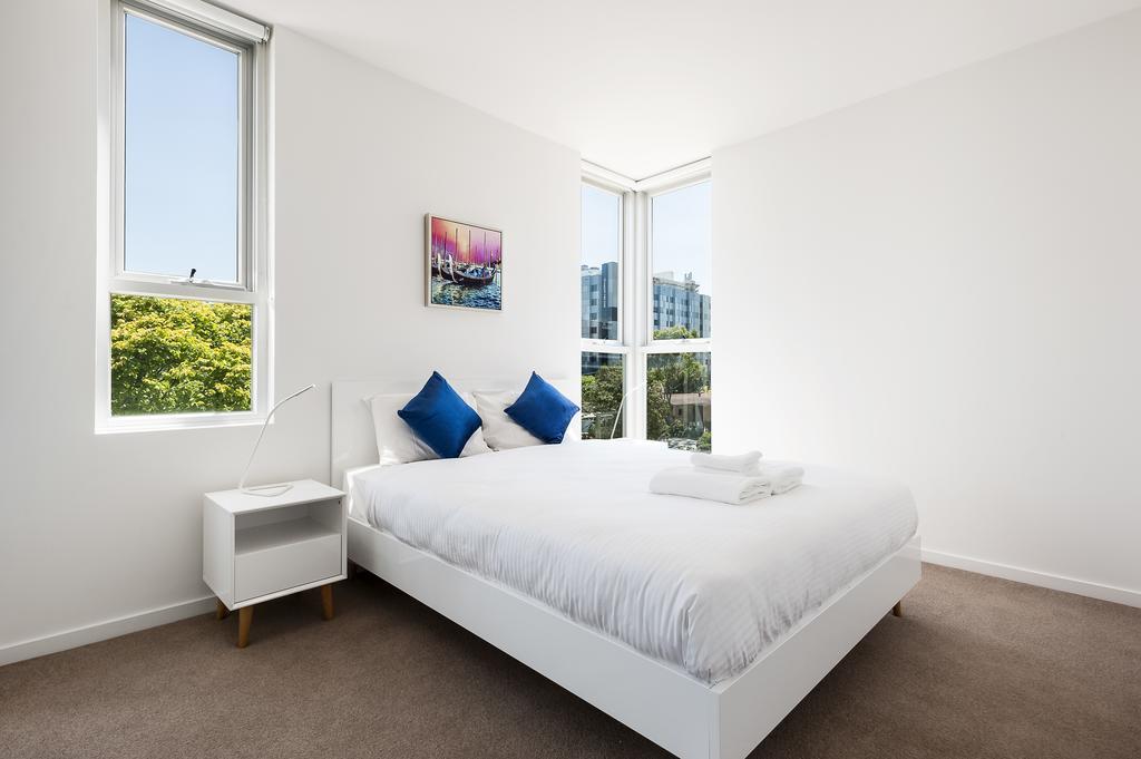 Poplar Sanctuary Apartments Melbourne City Exterior foto